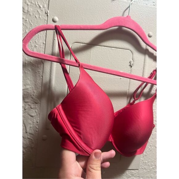 Victoria’s Secret Red Full Coverage Bra Woman’s Size 34C - Picture 2 of 13